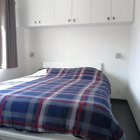 Marjolaine Zeezicht - Nieuwpoort-bad Met Gratis Garagebox Apartment *