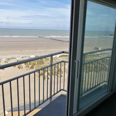 Marjolaine Zeezicht - Nieuwpoort-bad Met Gratis Garagebox Apartman